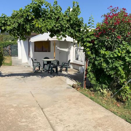 Appartamento Esinai 2 Siniscola Buitenkant foto